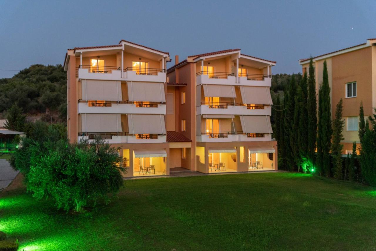 Anilio Plaza Zacharo Exterior foto