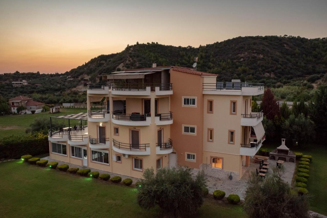 Anilio Plaza Zacharo Exterior foto