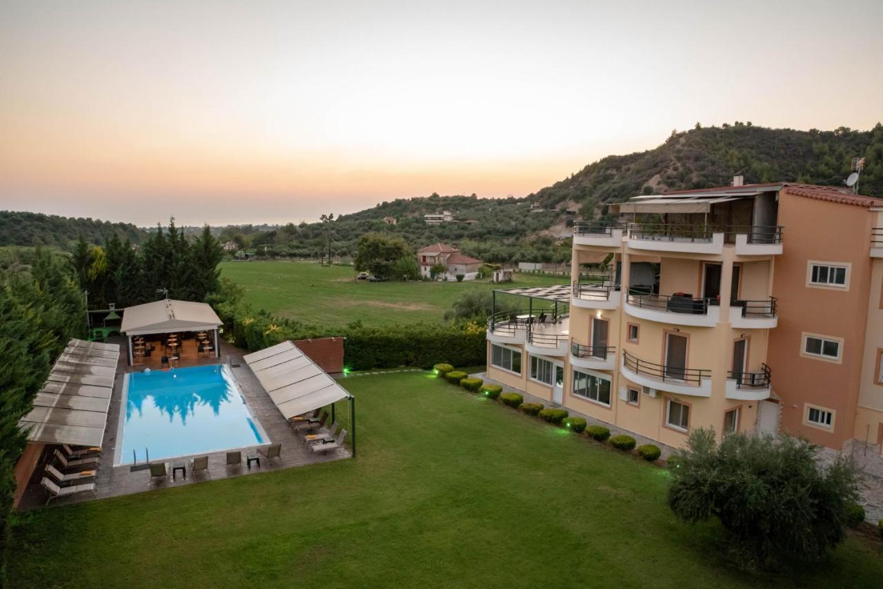 Anilio Plaza Zacharo Exterior foto
