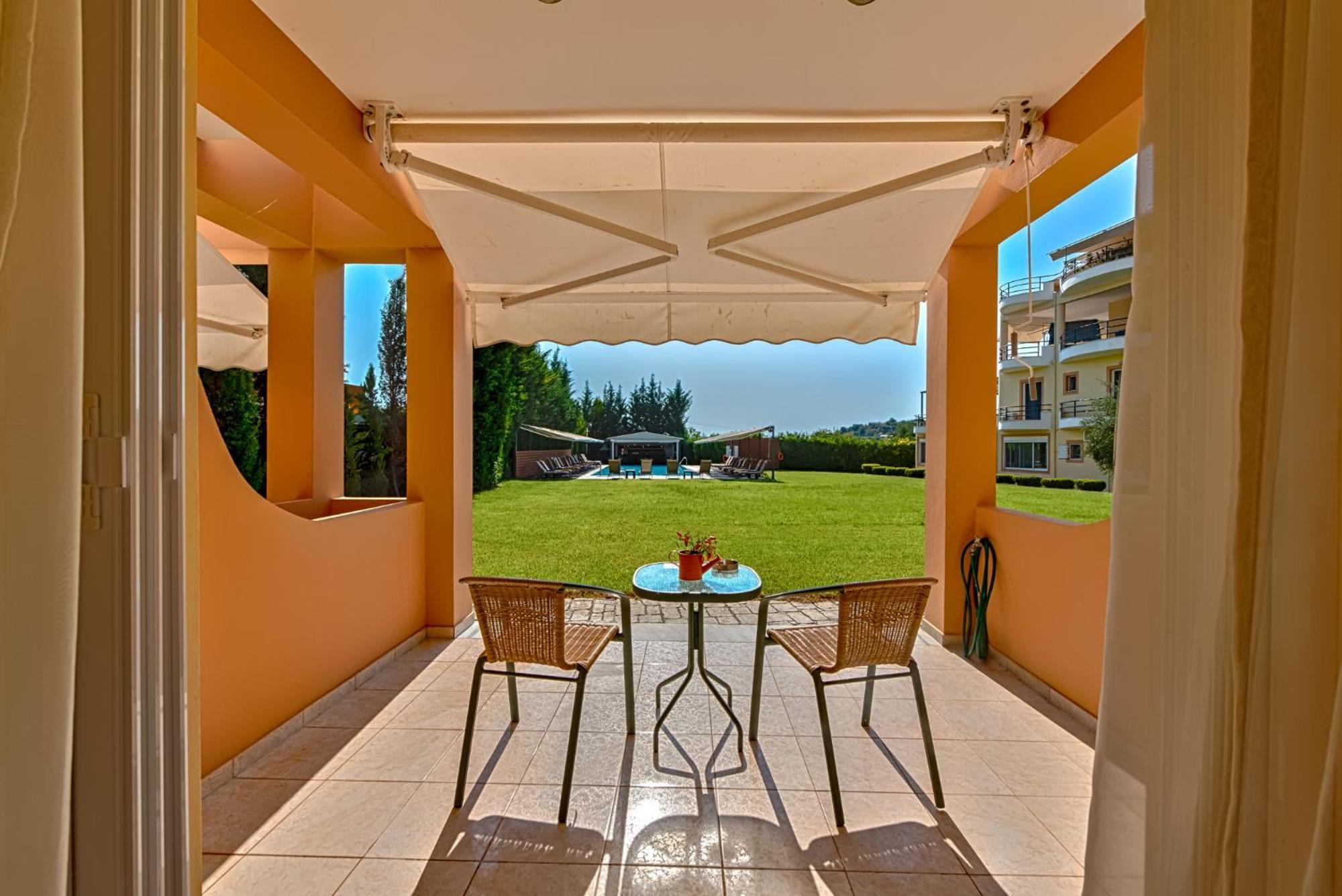 Anilio Plaza Zacharo Quarto foto