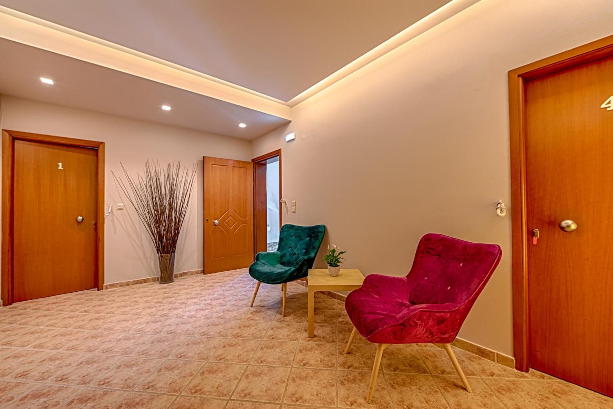 Anilio Plaza Zacharo Quarto foto